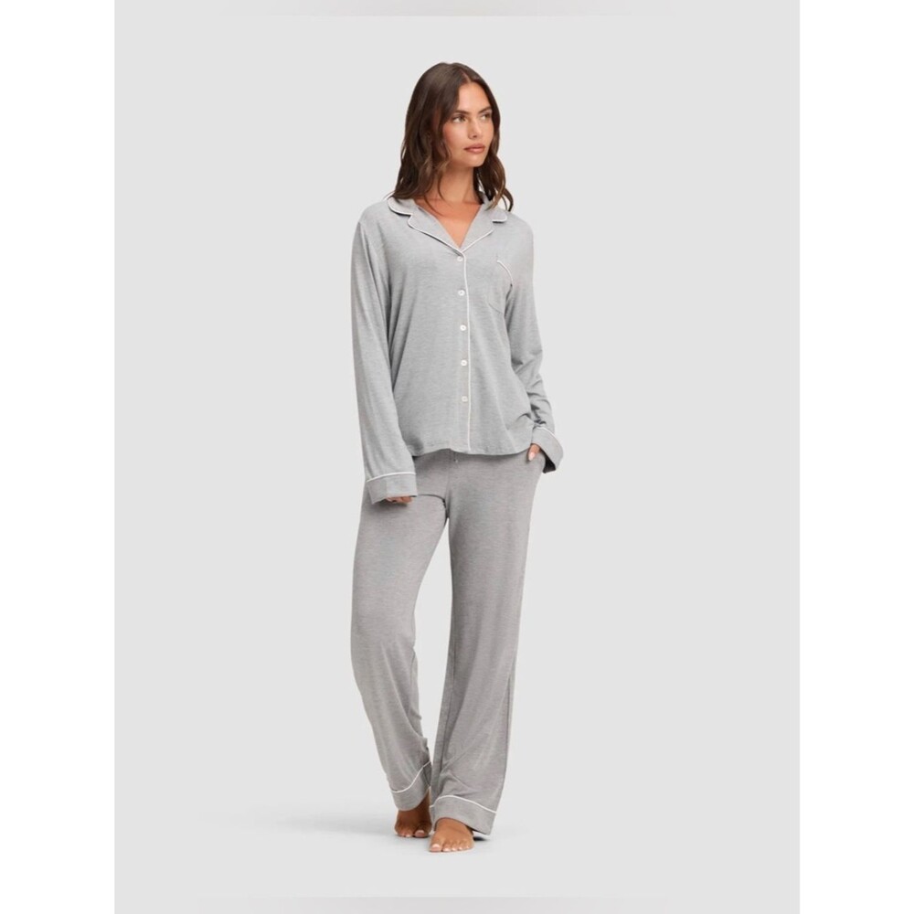 Cozy Earth Women's Bamboo Stretch-Knit Long Sleeve Pajama Set Grey
